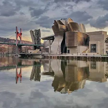 Basurto'S Urban Apartment Bilbao Exterior photo